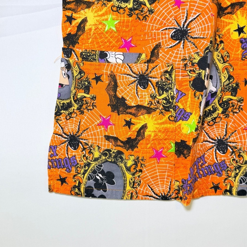 Disney Halloween Mickey Minnie Mouse Scrub Top Size XS V-Neck‎ Pockets - Picture 4 of 6